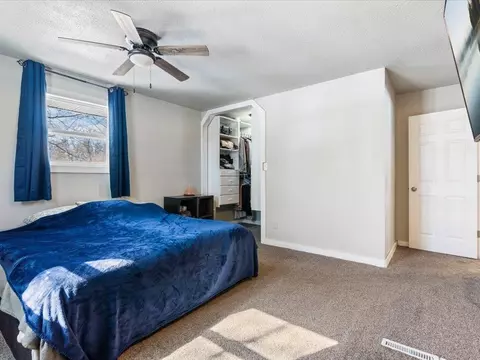 Bedroom - 721 SW 4th St, Brainerd, MN 56401 photo 2 of 7