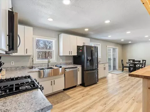 Kitchen - 721 SW 4th St, Brainerd, MN 56401 photo 1 of 3