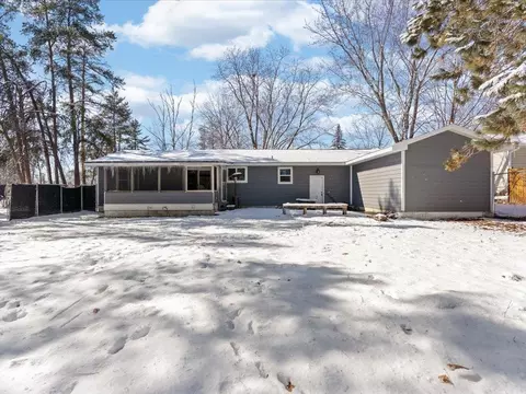 Exterior - 721 SW 4th St, Brainerd, MN 56401 photo 3 of 12