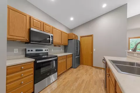 945 Rice St, Faribault, MN 55021 photo 14