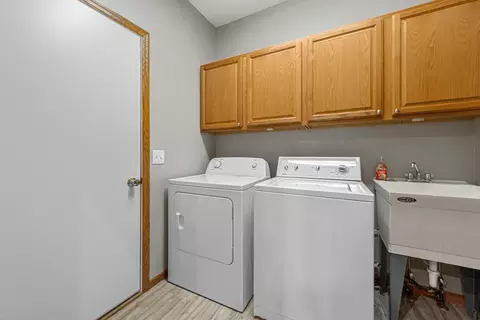 945 Rice St, Faribault, MN 55021 photo 37