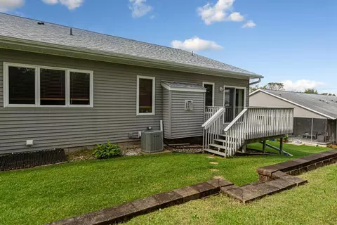 945 Rice St, Faribault, MN 55021 photo 6