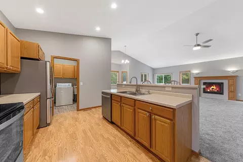 945 Rice St, Faribault, MN 55021 photo 13