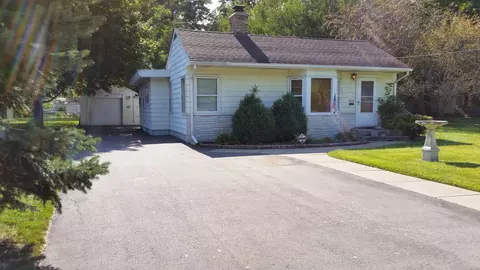 5332 Riverview Rd, Minneapolis, MN 55417