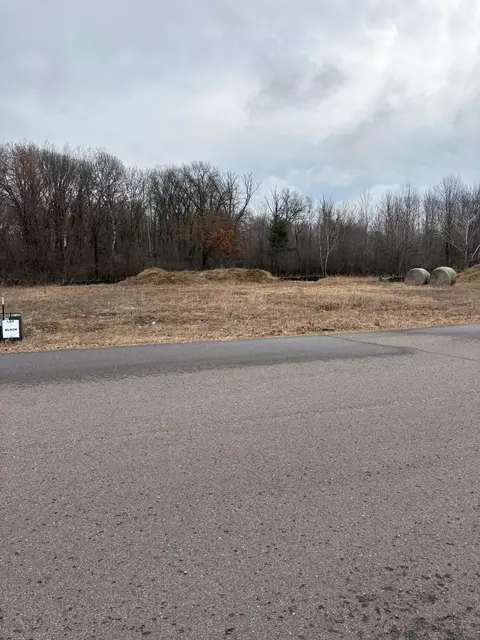 33005 Fenway Ave, Stacy, MN 55079