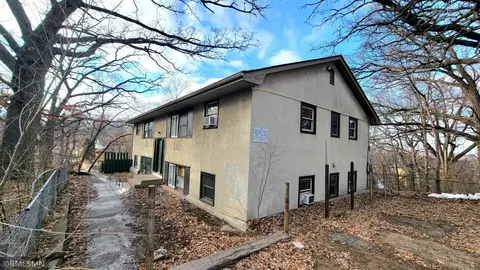 604 Oakdale Ave, Saint Paul, MN 55107