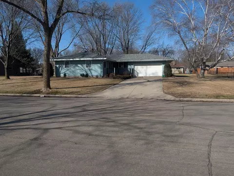 507 S 13th St, Montevideo, MN 56265