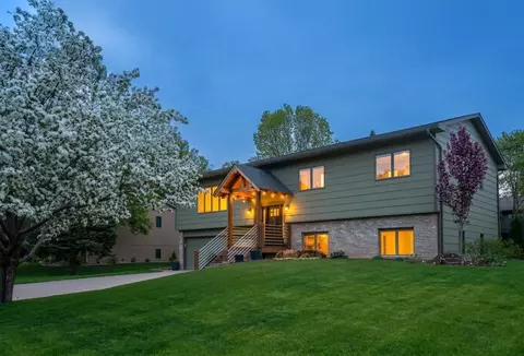 700 Covey Ct, Northfield, MN 55057
