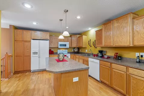 10745 Tyler Ct NE, Blaine, MN 55434