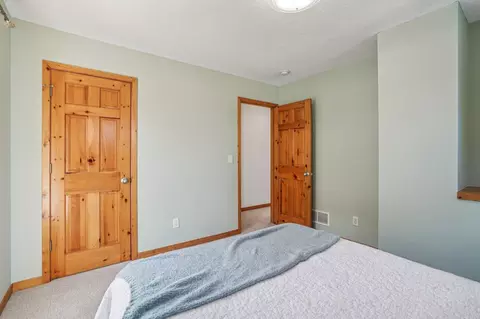 Bedroom - 5769 Sunset Rd, Mound, MN 55364 photo 4 of 6