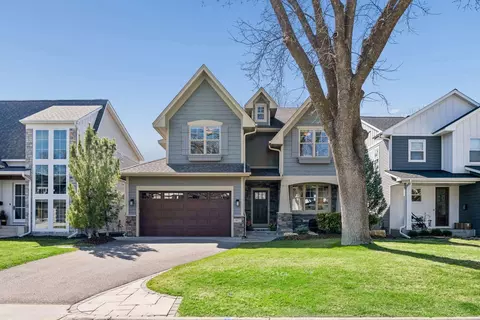 5812 Ashcroft Ave, Edina, MN 55424