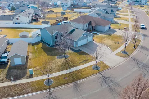 View/Area - 4512 44th St S, Fargo, ND 58104 photo 1 of 7