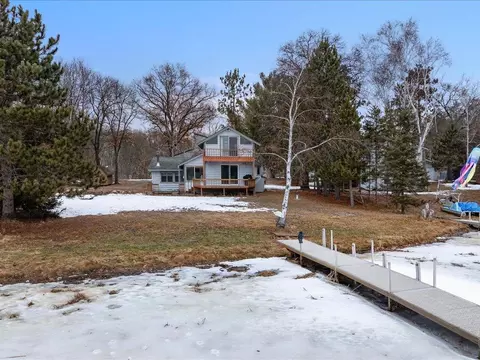 31693 Stewarts Bay Dr, Breezy Point, MN 56472