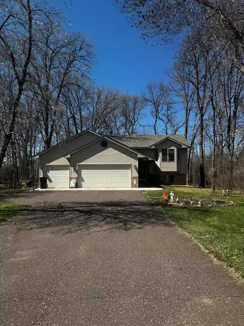 715 Lewis Ave, Rush City, MN 55069