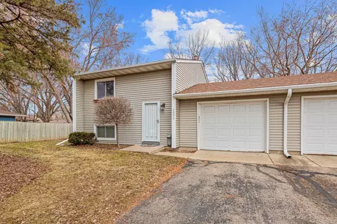 7093 146th St W, Apple Valley, MN 55124