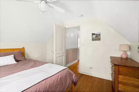 Bedroom - 116 E Wabasha St, Duluth, MN 55803 photo 4 of 6