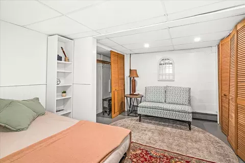 Bedroom - 116 E Wabasha St, Duluth, MN 55803 photo 5 of 6