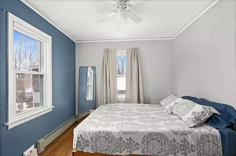Bedroom - 116 E Wabasha St, Duluth, MN 55803 photo 1 of 6