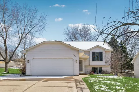 Exterior - 3582 Baltic Ave, Eagan, MN 55122 photo 2 of 4