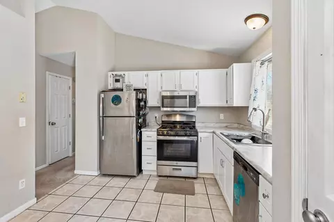 Kitchen - 3582 Baltic Ave, Eagan, MN 55122 photo 1 of 2