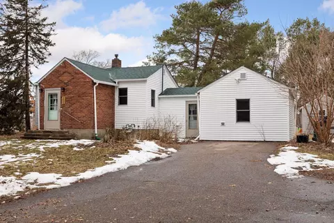 9868 Hamline Ave N, Circle Pines, MN 55014