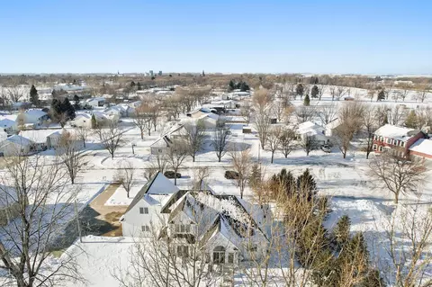 View/Area - 408 11th St NE, Barnesville, MN 56514 photo 2 of 8