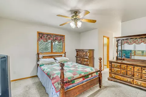 Bedroom - 408 11th St NE, Barnesville, MN 56514 photo 1 of 7
