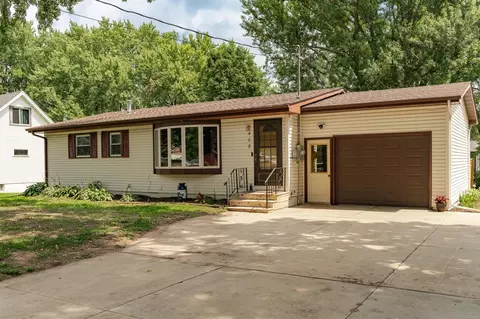 408 1st Ave NE, Kasson, MN 55944