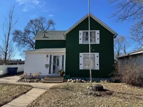 221 4th Ave SE, Saint Cloud, MN 56304