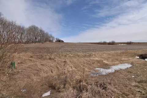 1137 178th St, Hammond, WI 54015
