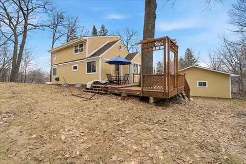 Exterior - 1305 Spruce Pl, Mound, MN 55364 photo 6 of 10