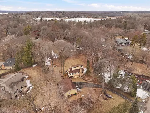 View/Area - 1305 Spruce Pl, Mound, MN 55364 photo 2 of 6