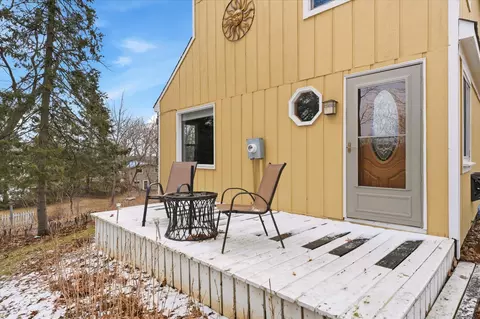 Exterior - 1305 Spruce Pl, Mound, MN 55364 photo 7 of 10