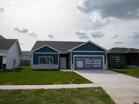 7361 26 St S, Fargo, ND 58104
