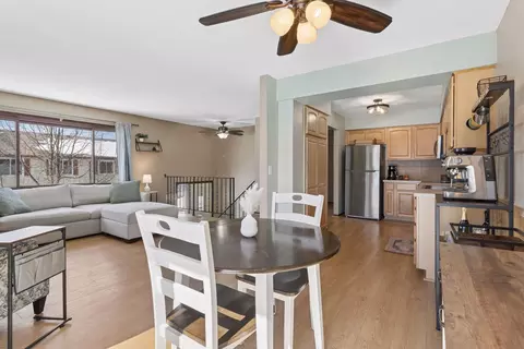 1800 Knox Dr, Burnsville, MN 55337