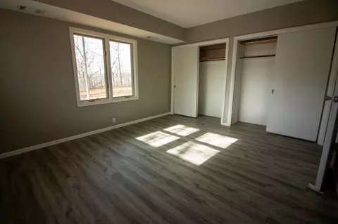 Bedroom - 501 Seabury Ln, Faribault, MN 55021 photo 7 of 7