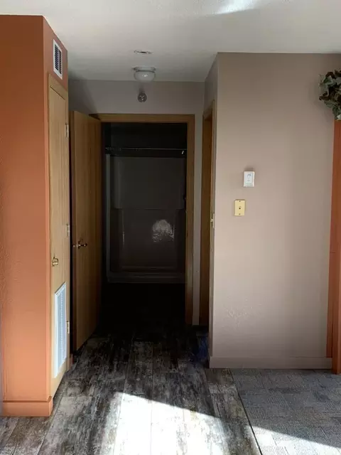 Entry Way - 31 Chestnut St E # 4, Trimont, MN 56176 photo 1 of 11