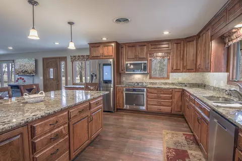 43453 105th Ave, Holdingford, MN 56340