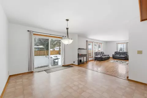 Living - 1109 13th Ave SW, Willmar, MN 56201 photo 1 of 4