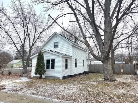 801 10th Ave N, Saint Cloud, MN 56303