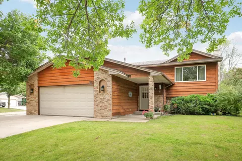 9311 Thomas Ave N, Brooklyn Park, MN 55444