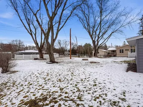 Exterior - 2410 Clearwater Rd, Saint Cloud, MN 56301 photo 6 of 6