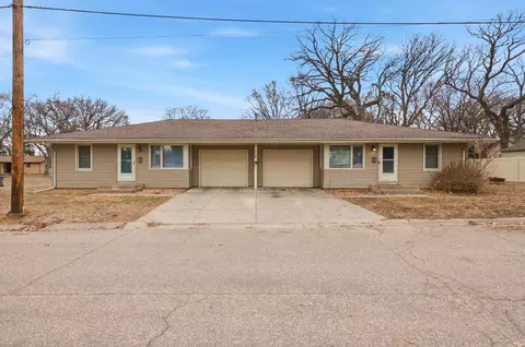 401 46th Ave NE, Columbia Heights, MN 55421