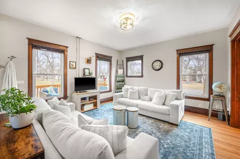 Living - 526 8th St E, Glencoe, MN 55336 photo 2 of 3