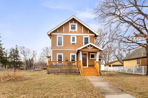 Exterior - 526 8th St E, Glencoe, MN 55336 photo 9 of 10