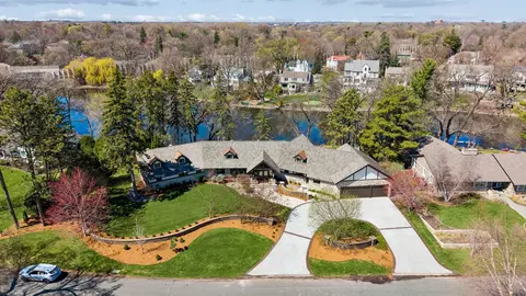 4812 W Sunnyslope Rd, Edina, MN 55424