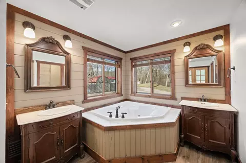 Bath - 22780 Csah 14, Darwin, MN 55324 photo 1 of 5