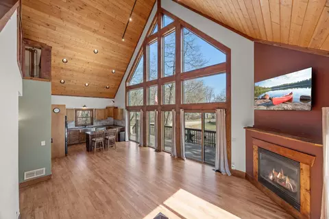 Living - 22780 Csah 14, Darwin, MN 55324 photo 5 of 6