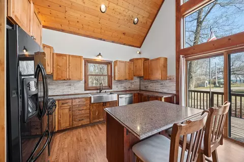 Kitchen - 22780 Csah 14, Darwin, MN 55324 photo 2 of 3