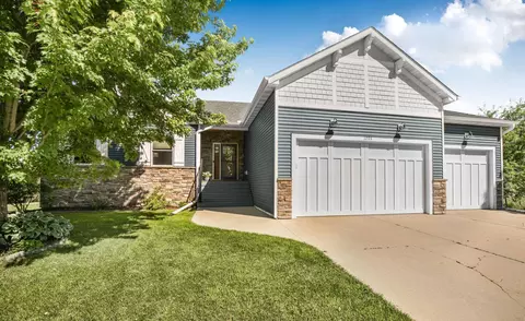 1705 Boulder Dr, Sartell, MN 56377